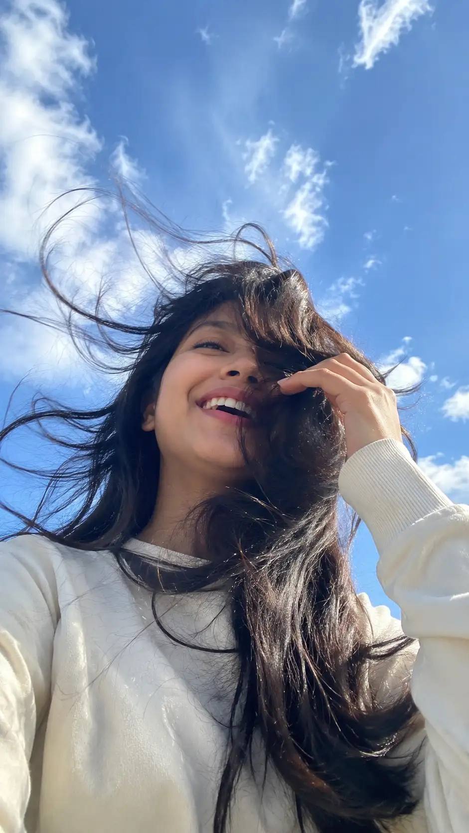 Windblown Joy Under the Blue Sky — ChatGPT prompt | pineprompts.com